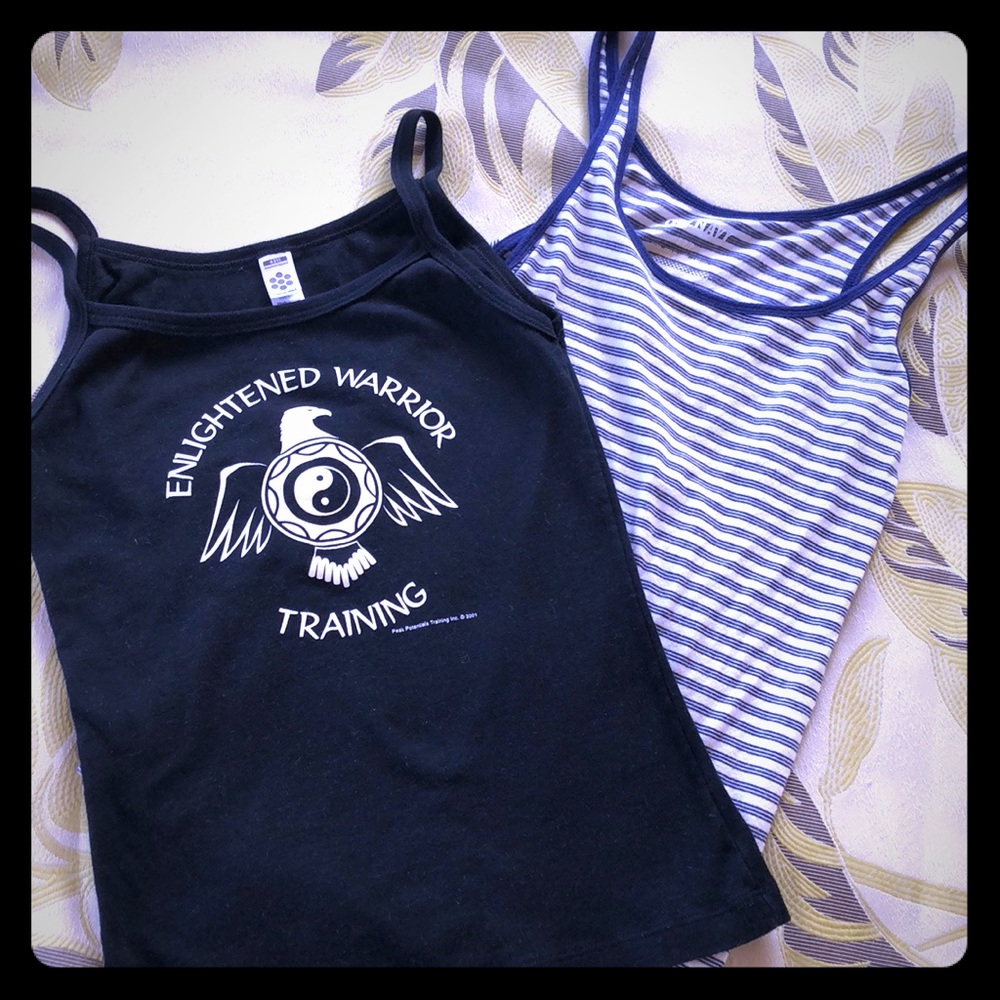 ✨4 for $30✨Bundle of 2 Super Soft Tank Tops XS/S